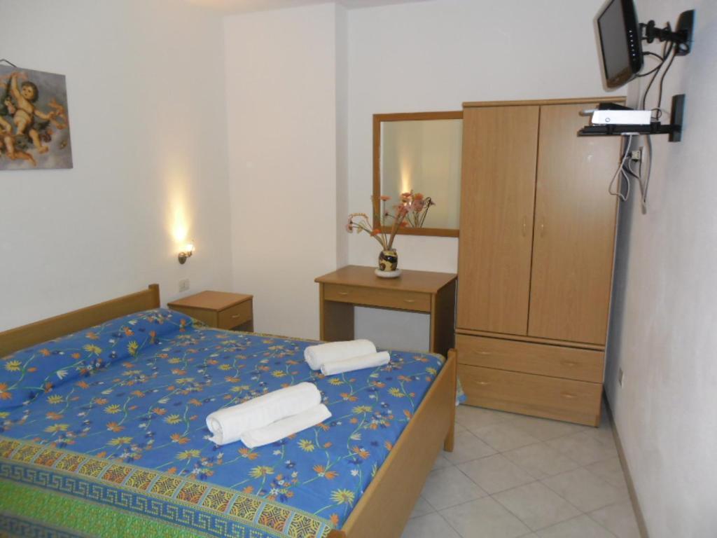 Pousada Romantica Aparthotel Tropea Exterior foto