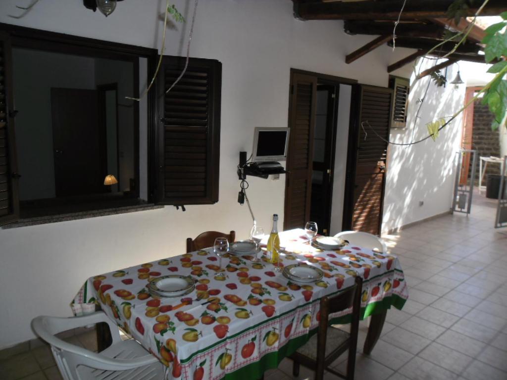 Pousada Romantica Aparthotel Tropea Exterior foto