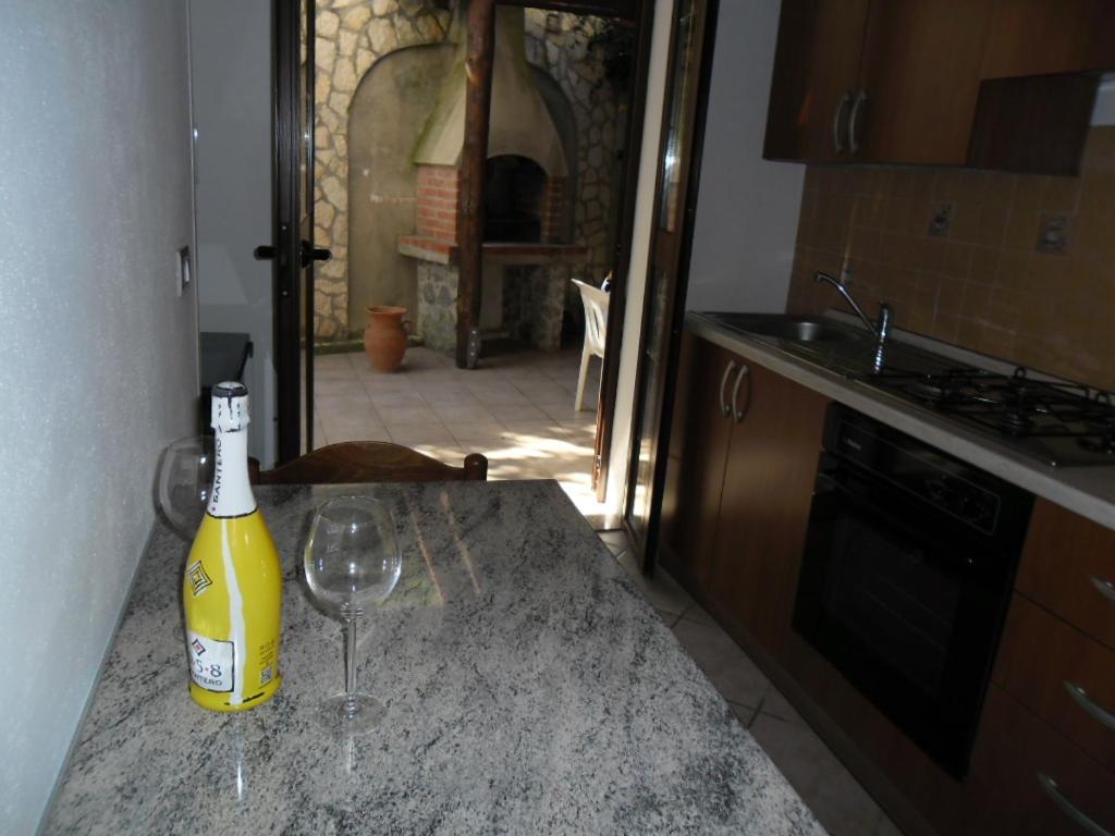 Pousada Romantica Aparthotel Tropea Exterior foto