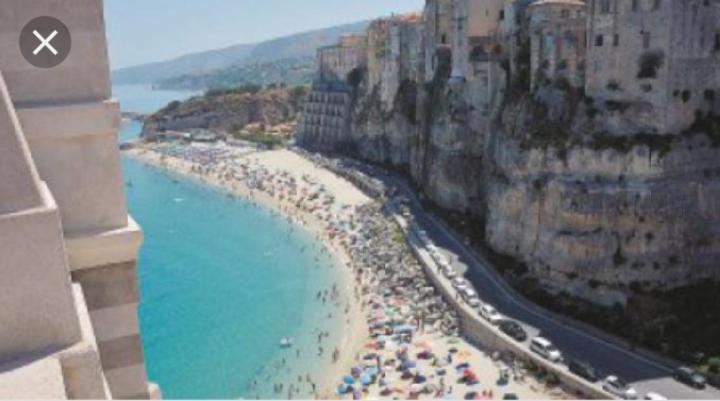 Pousada Romantica Aparthotel Tropea Exterior foto