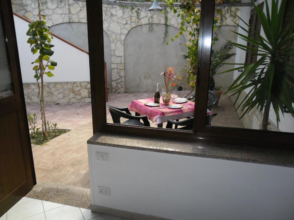 Pousada Romantica Aparthotel Tropea Exterior foto